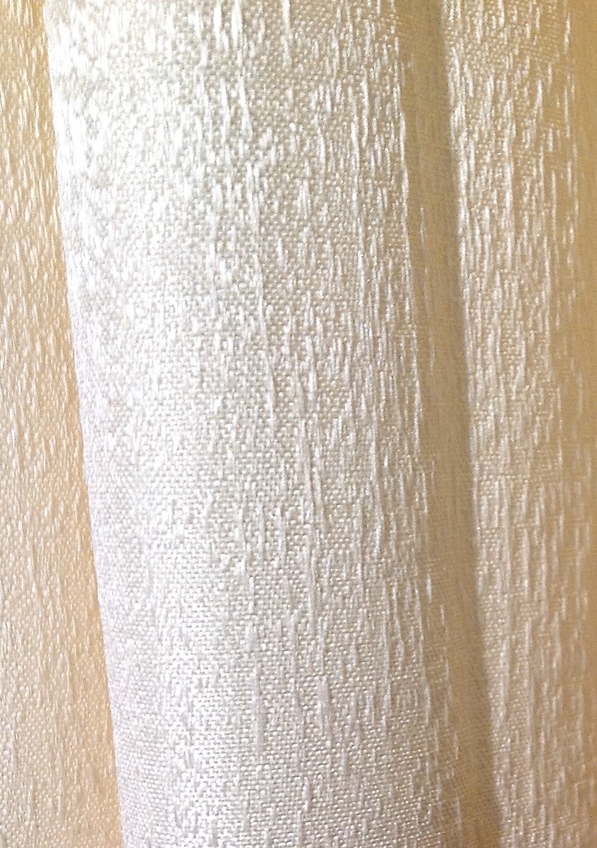 One-pass coated eyelet curtain (220cm drop) - Image 4